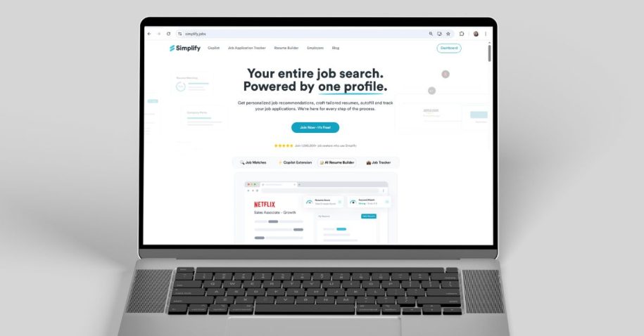 Simplify extension review: job search platform homepage showing autofill and job tracker features